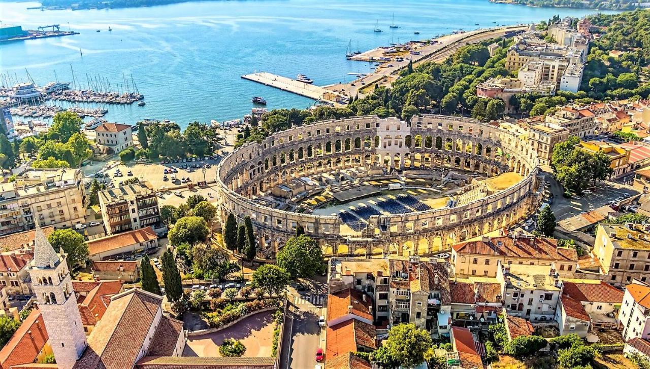 Apartamento Amfiteatar Pula Exterior foto